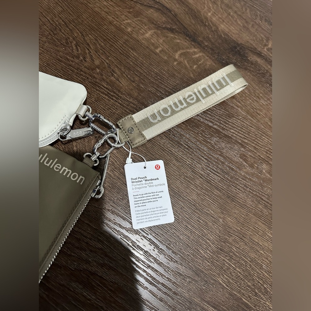 Lululemon Dual Pouch Wristlet - Picture 4 of 4